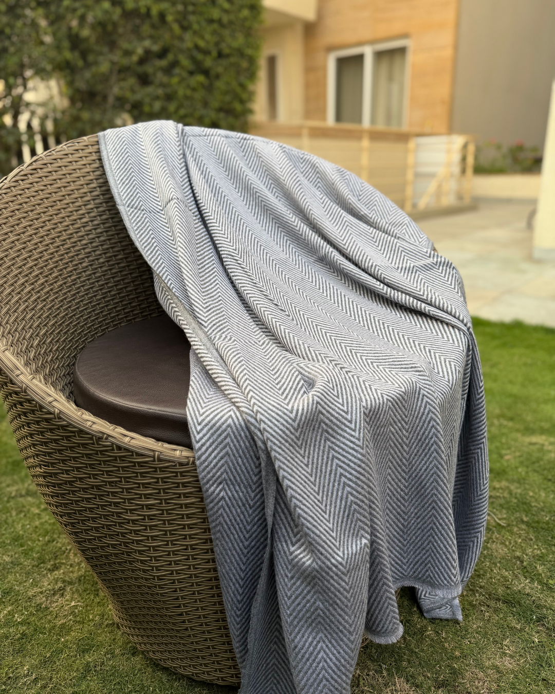 Karivani Blanket Box