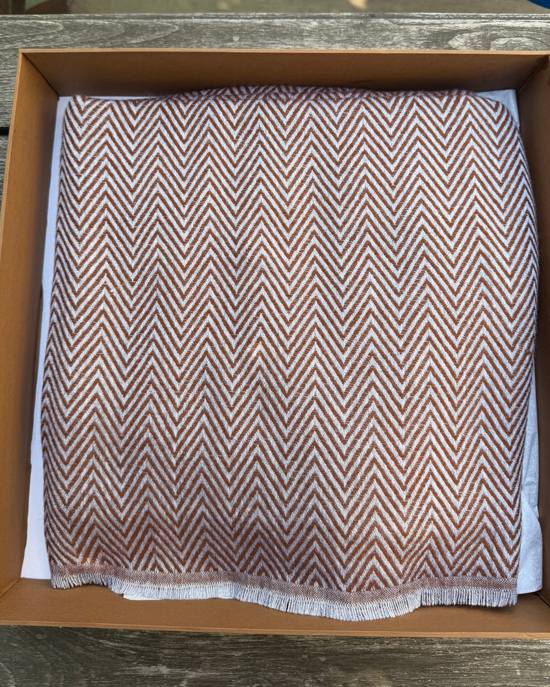 Karivani Blanket Box