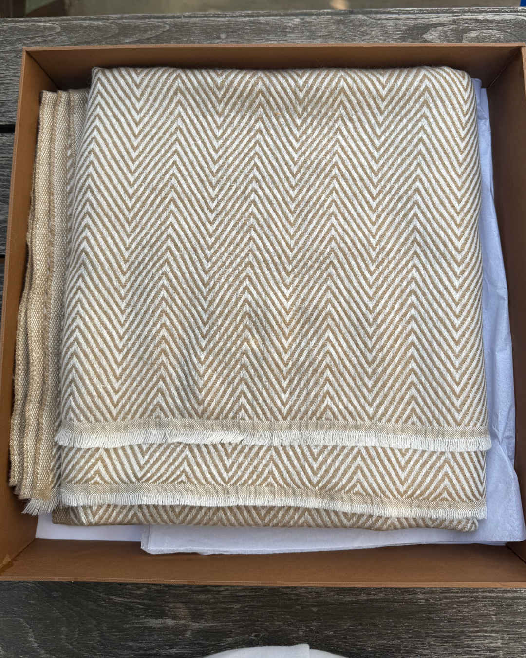 Karivani Blanket Box