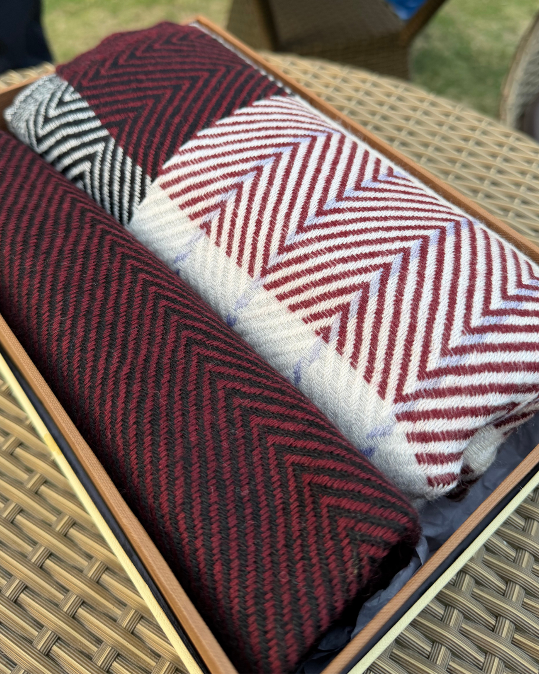 Karivani Gift Box His & Her - Stole for her, muffler for him