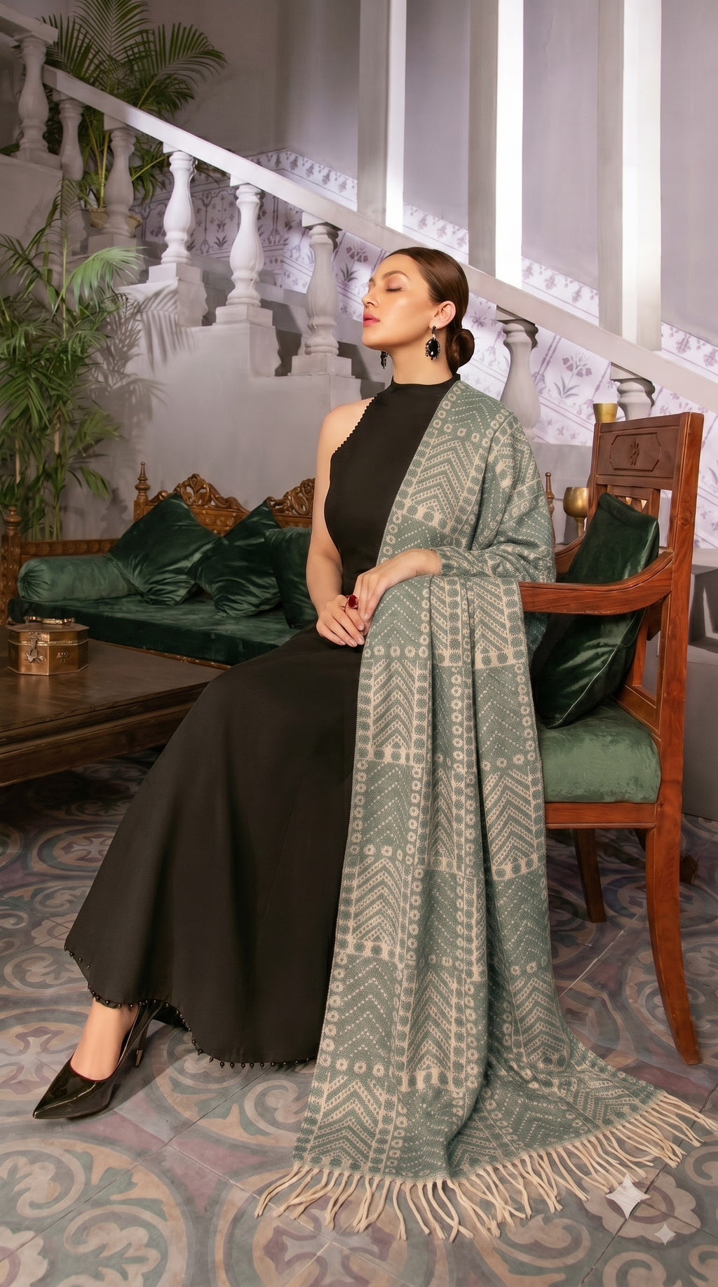 Geometric Tribal Block Polyester Stole with Tassels