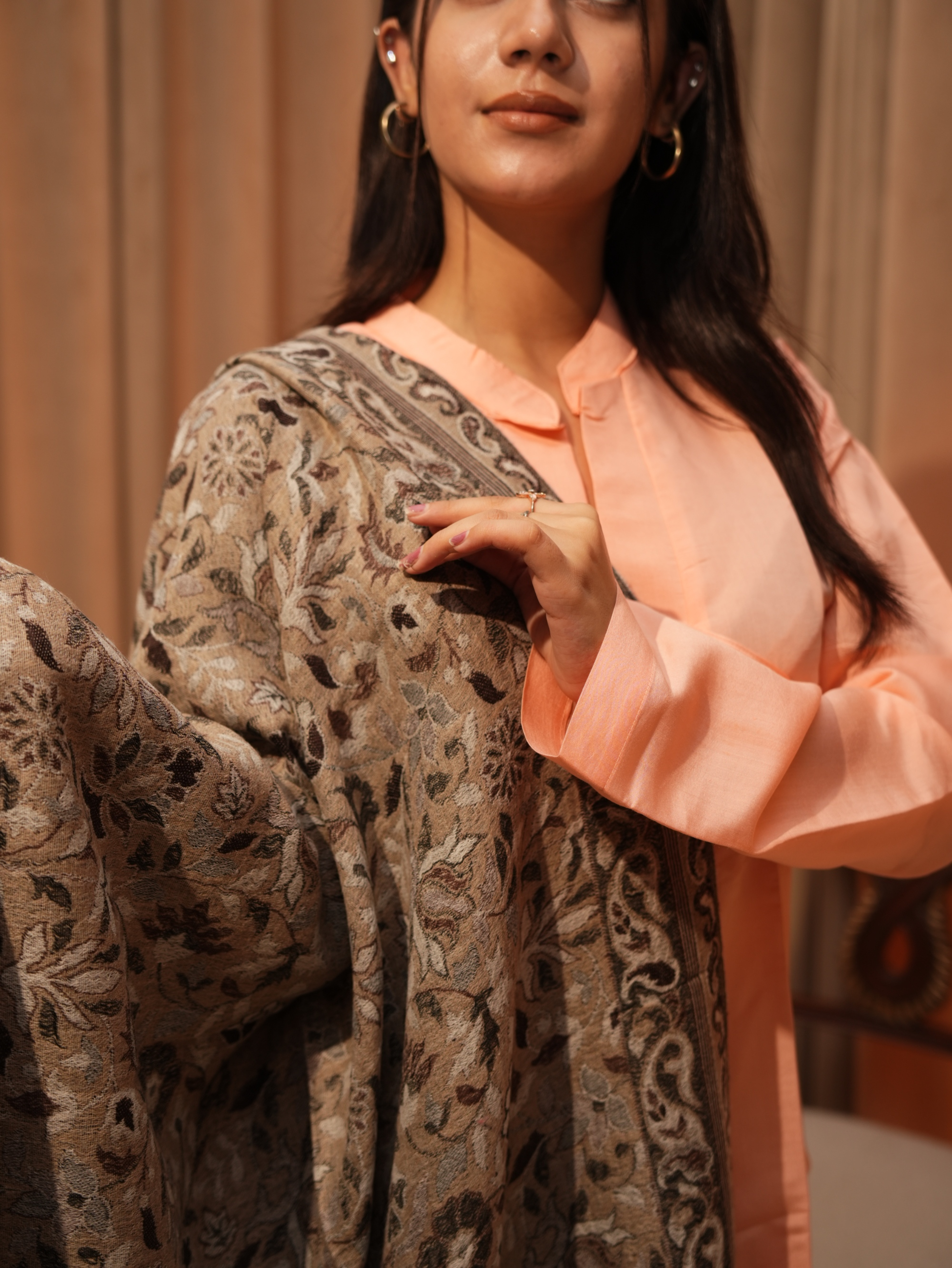 Karivani Women's Faux Pashmina Stole - Kani Jaal Reversible Stole