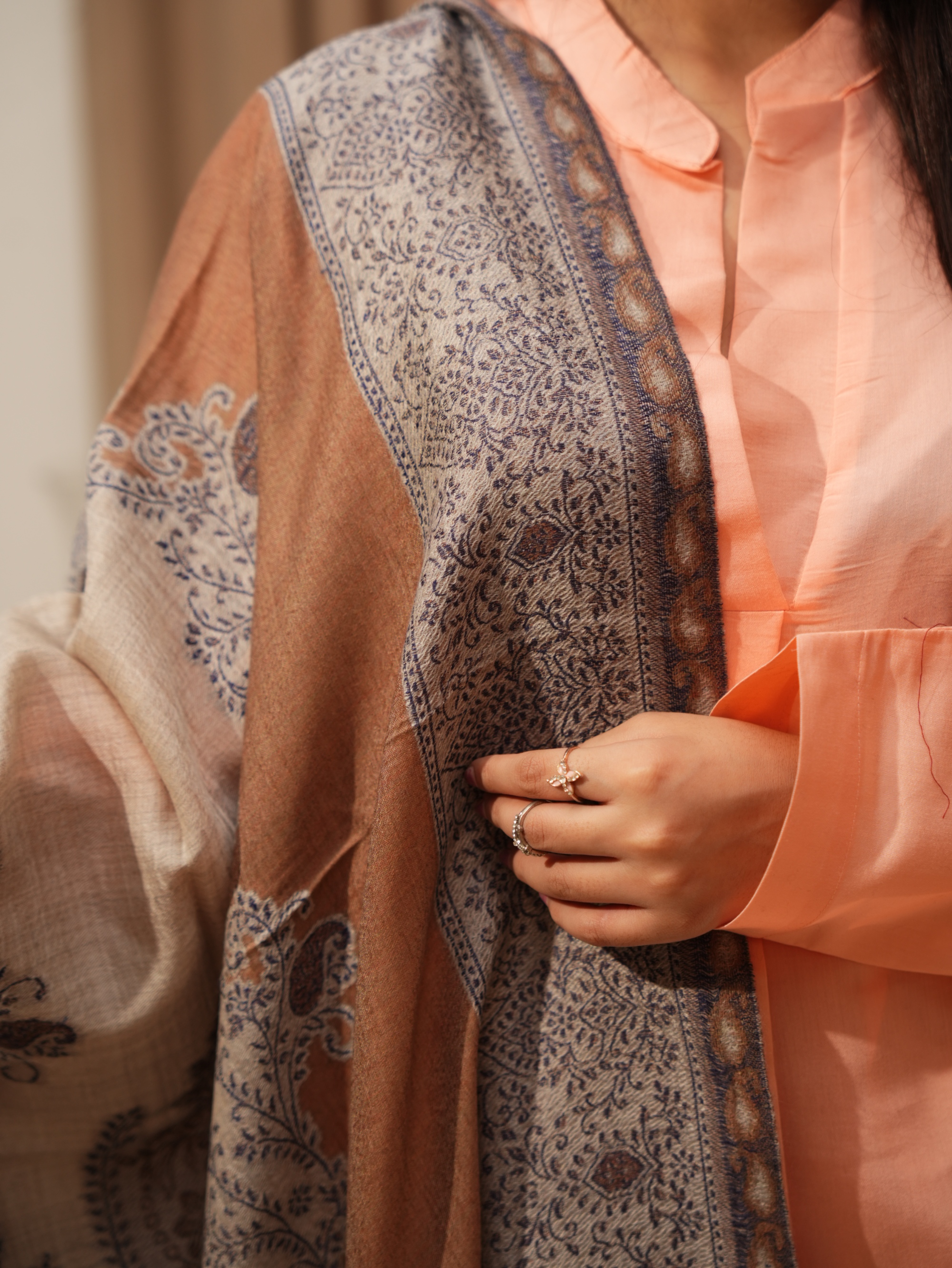 Karivani Women's Faux Pashmina Stole - Side Flower Cutting