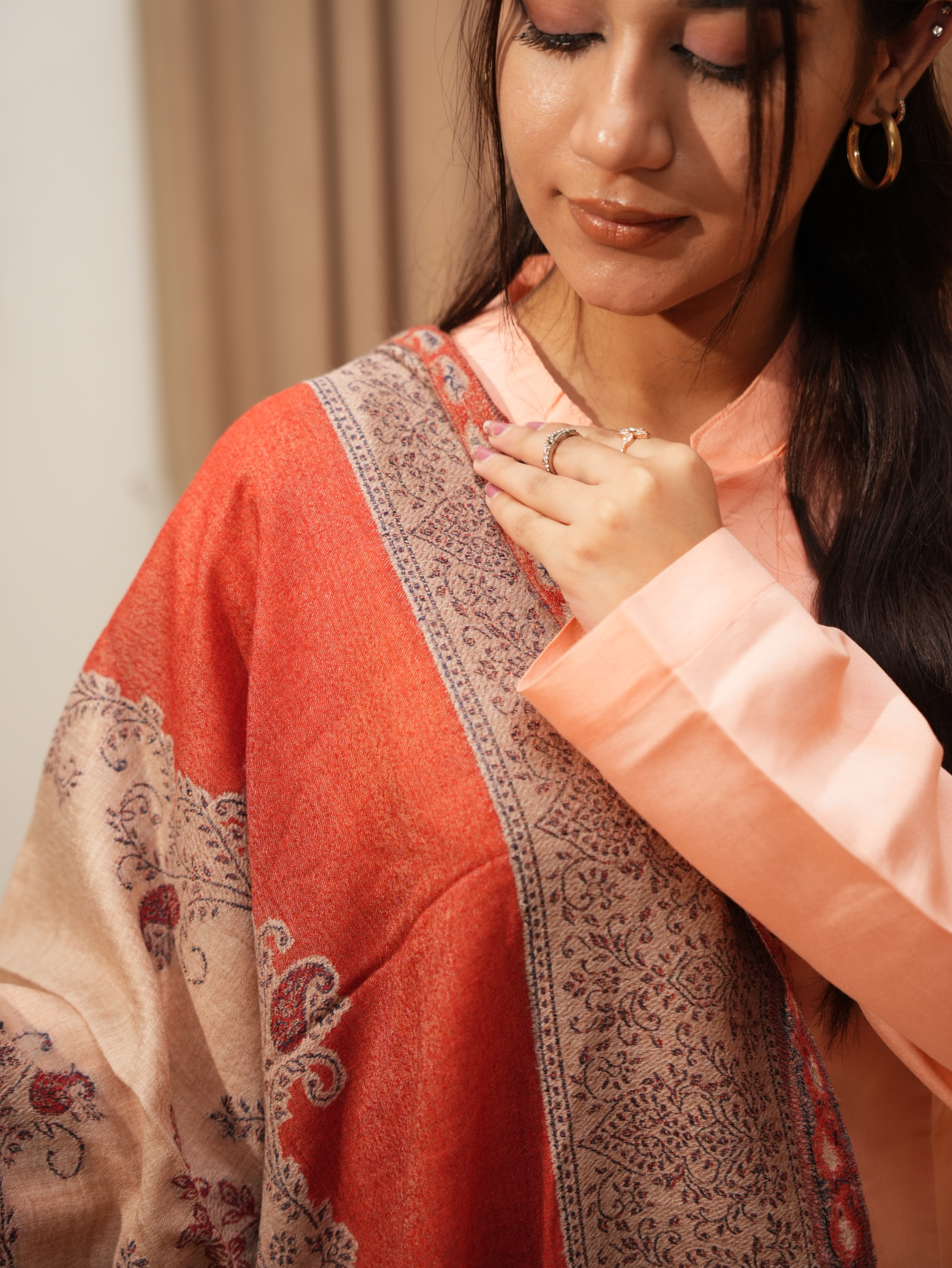 Karivani Women's Faux Pashmina Stole - Side Flower Cutting