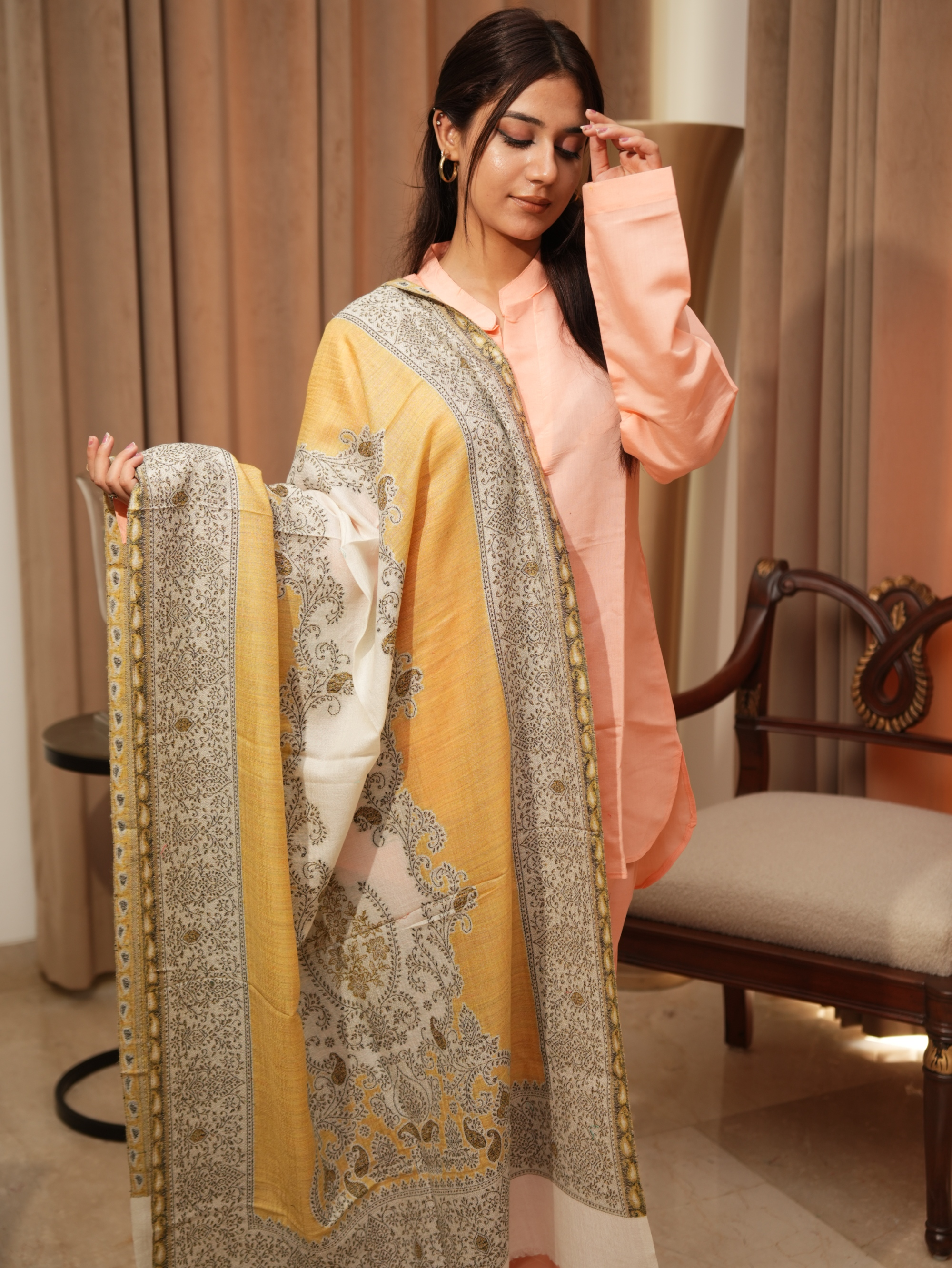 Karivani Women's Faux Pashmina Stole - Side Flower Cutting