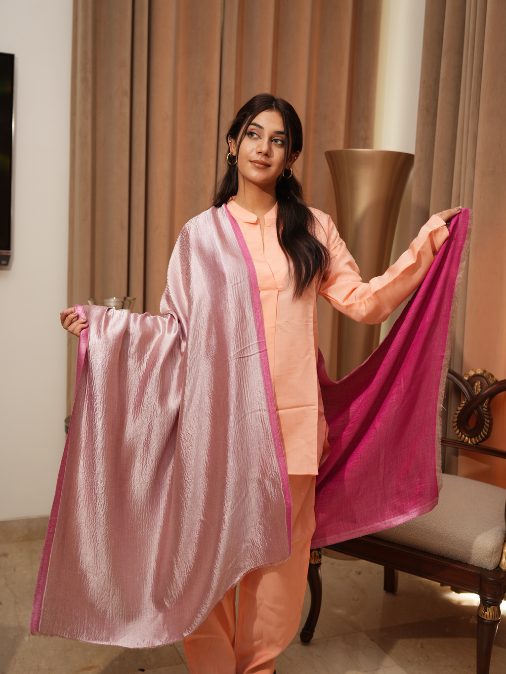 color:pink