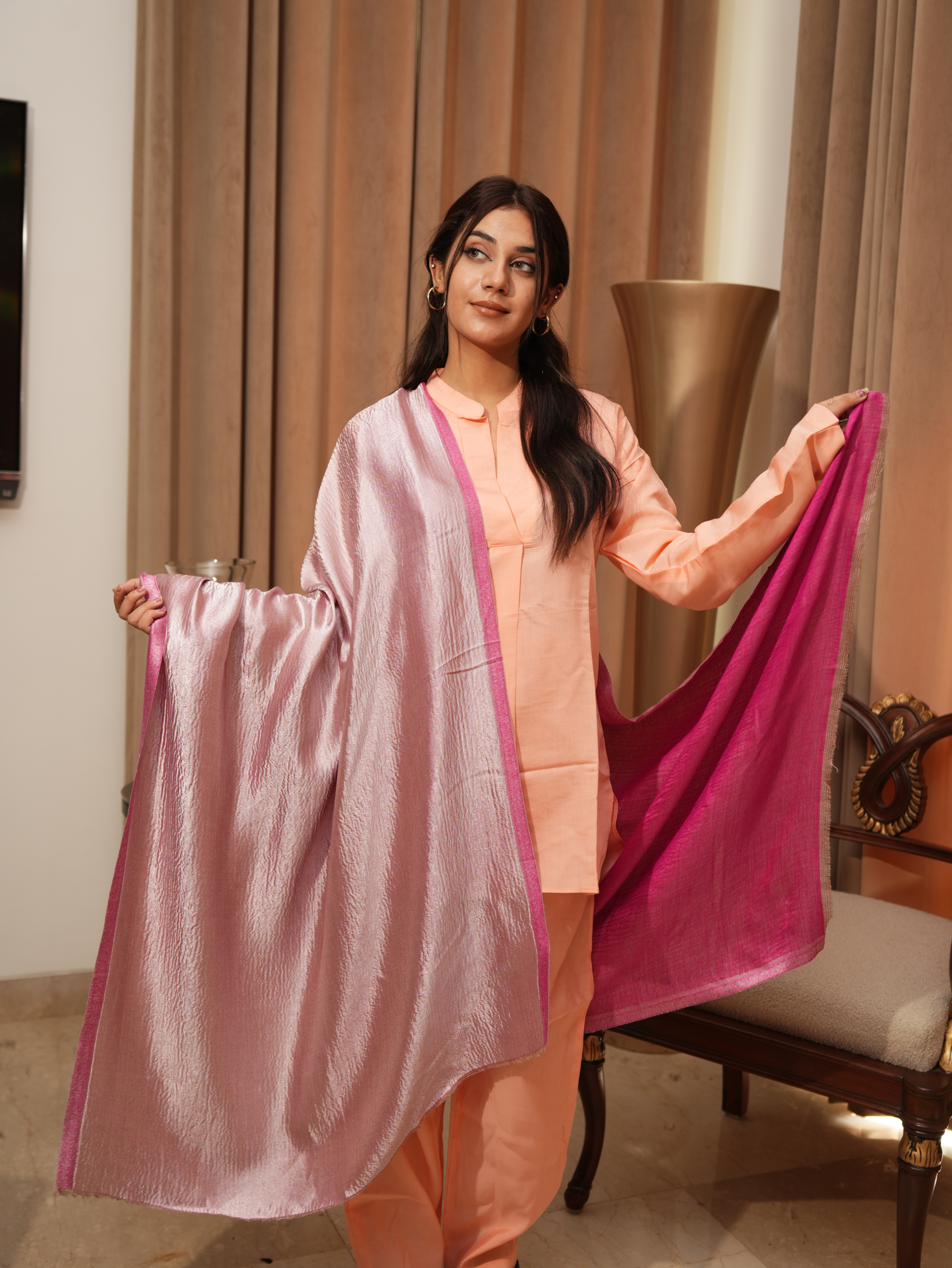 color:pink