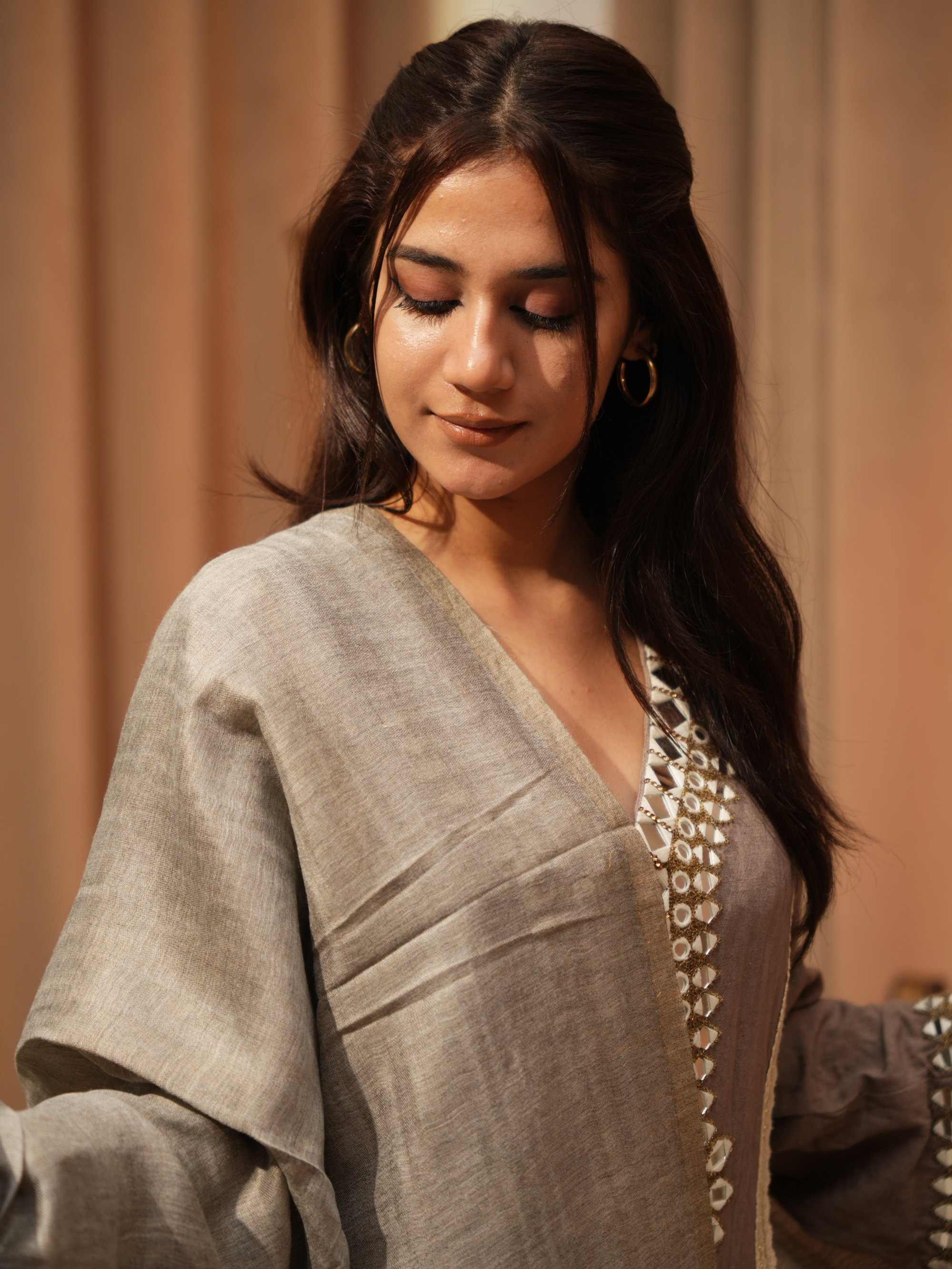 Karivani Women's Faux Pashmina Shawl - Moonlight Reversibe Shawl