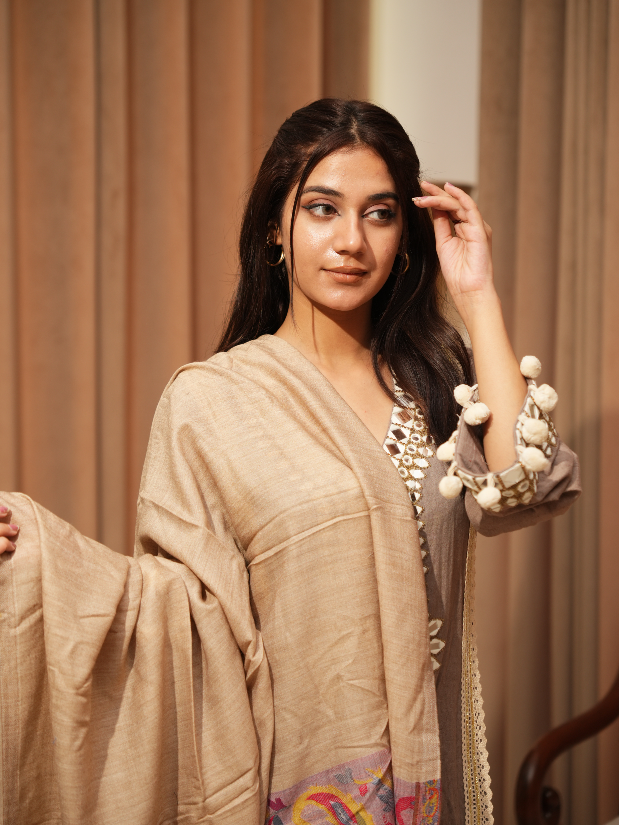 Karivani Women's Faux Pashmina Shawl - Ambi Palla Shawl