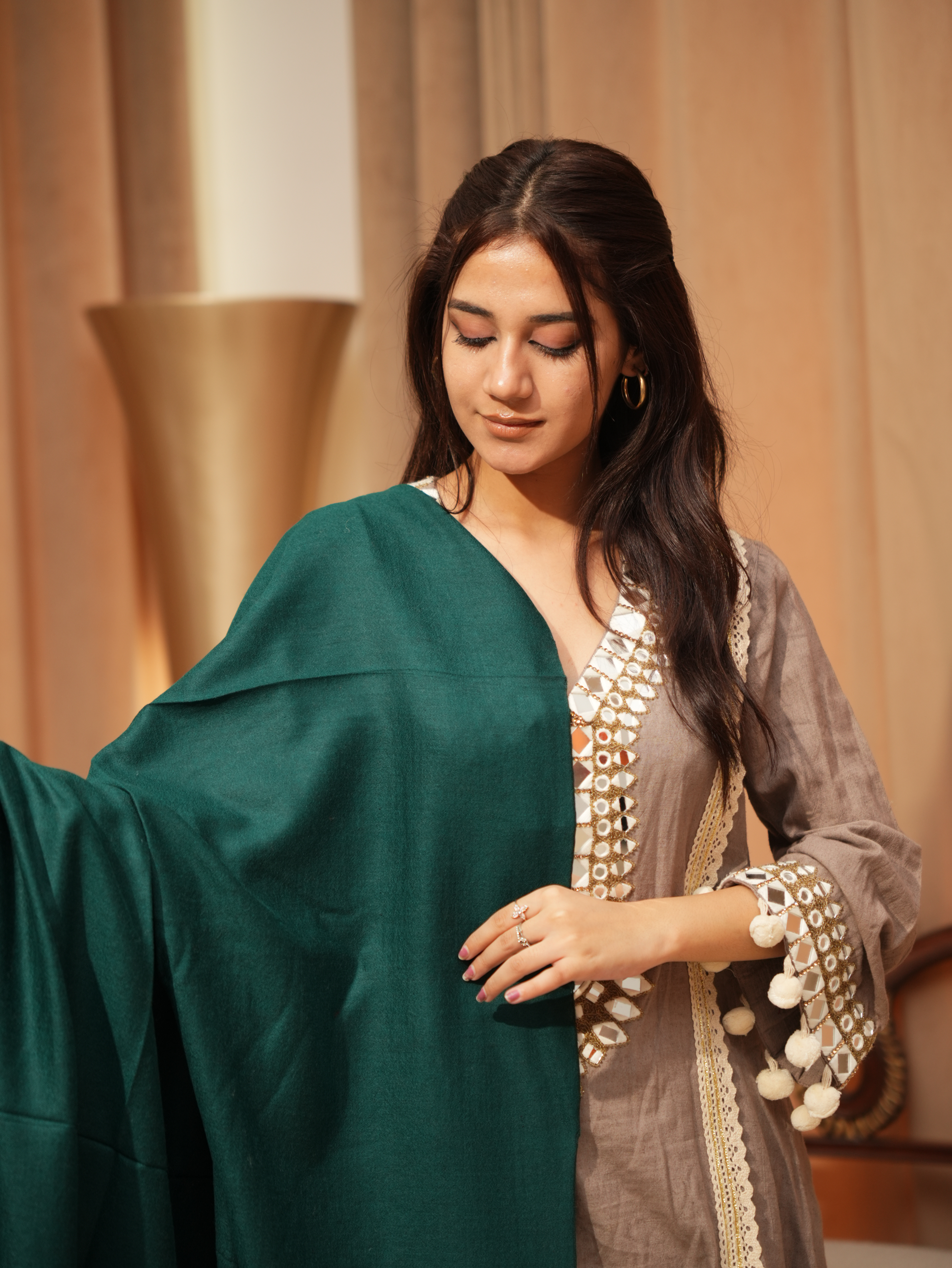 Karivani Women's Faux Pashmina Shawl - Ambi Palla Shawl