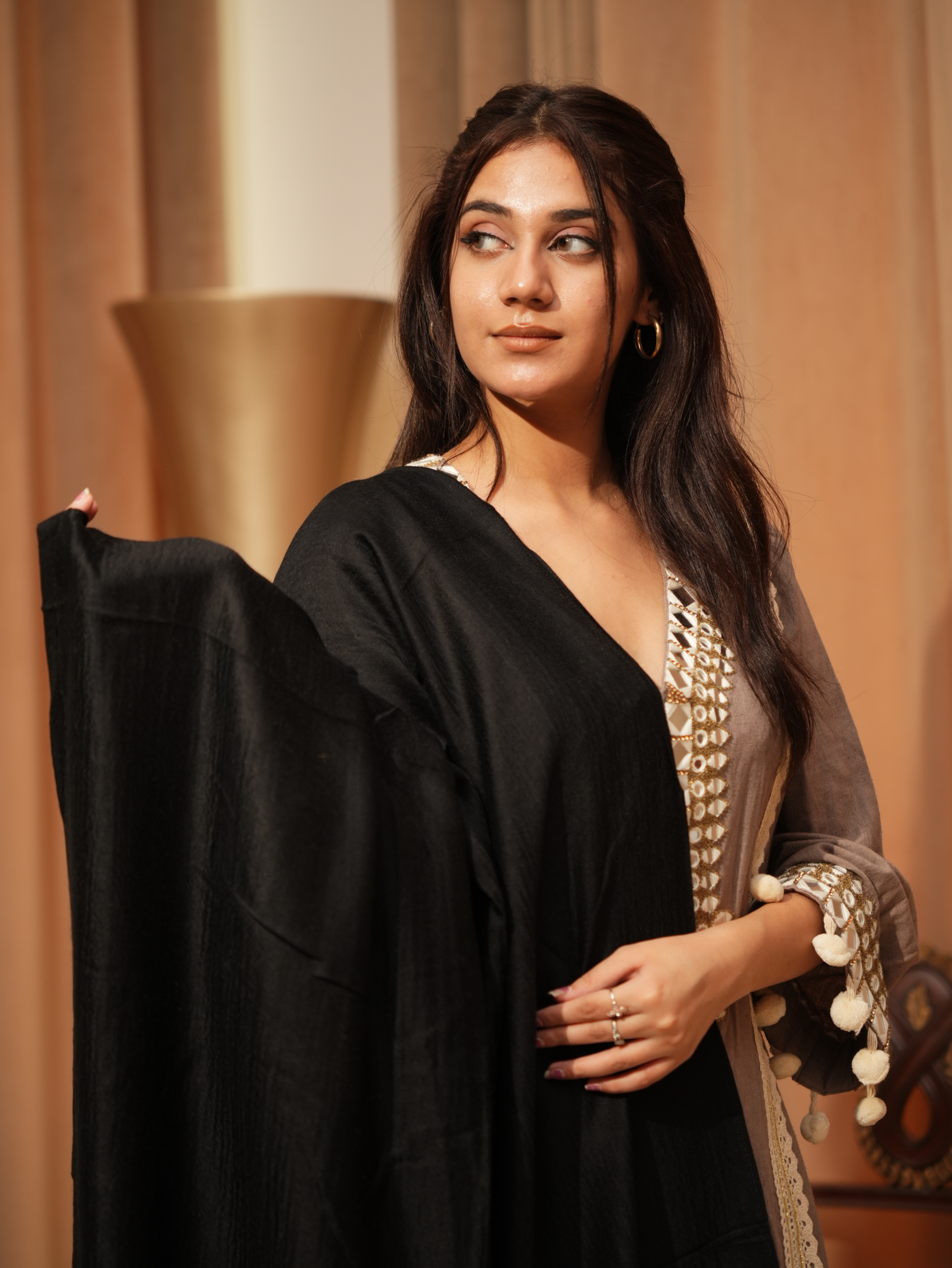 Karivani Women's Faux Pashmina Shawl - Multi Kani Palla Shawl