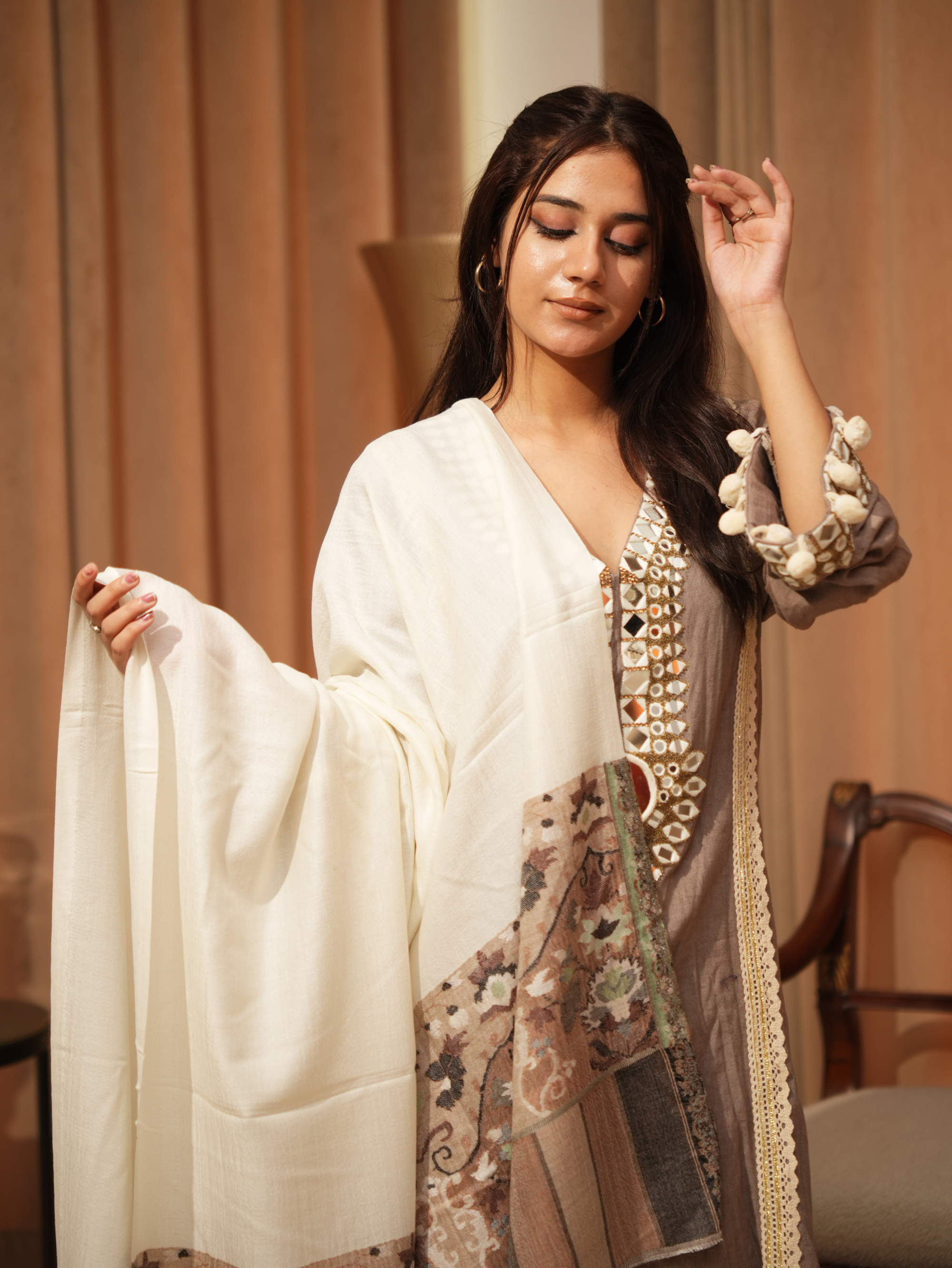 Karivani Women's Faux Pashmina Shawl - Multi Kani Palla Shawl