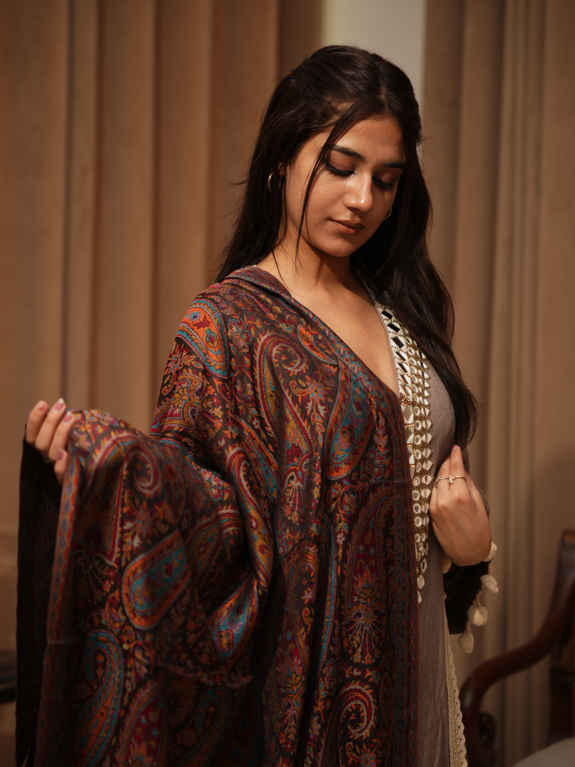 Karivani Women's Faux Pashmina Stole - Modal Jamawar Stole