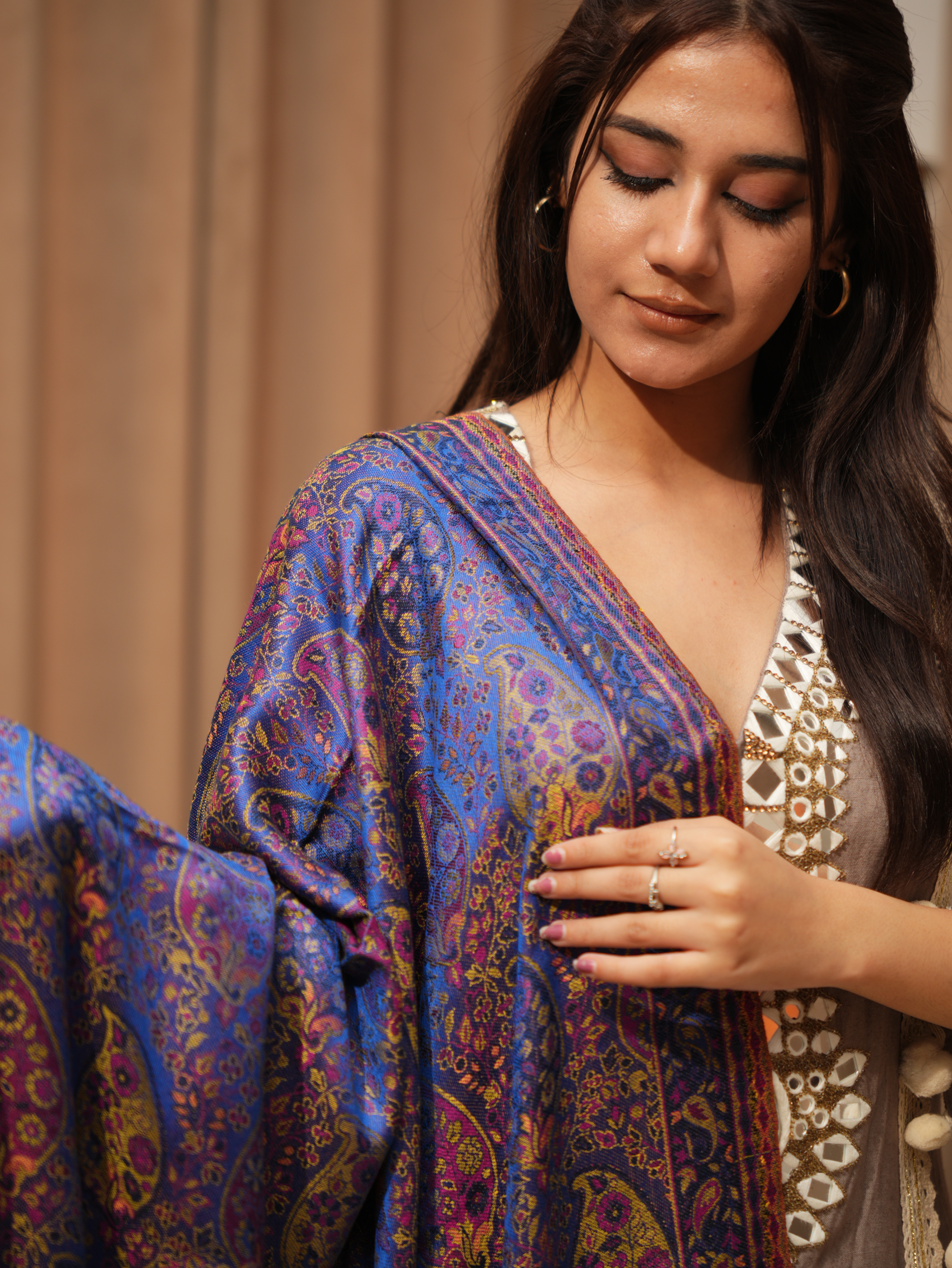 Karivani Women's Faux Pashmina Stole - Modal Jamawar Stole