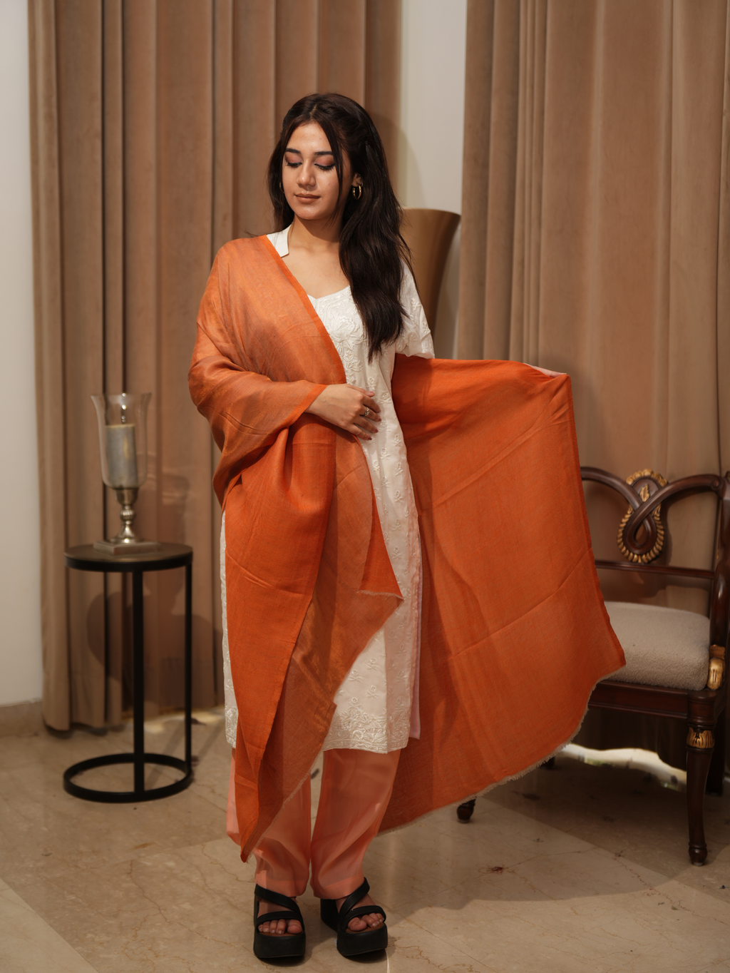 color:orange