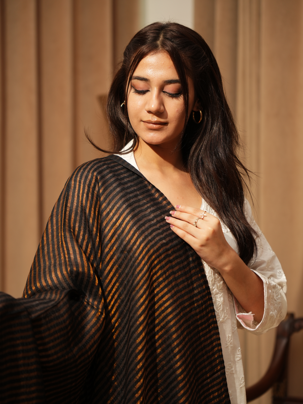 Karivani Women's Faux Pashmina Moonlight Stripe Stole