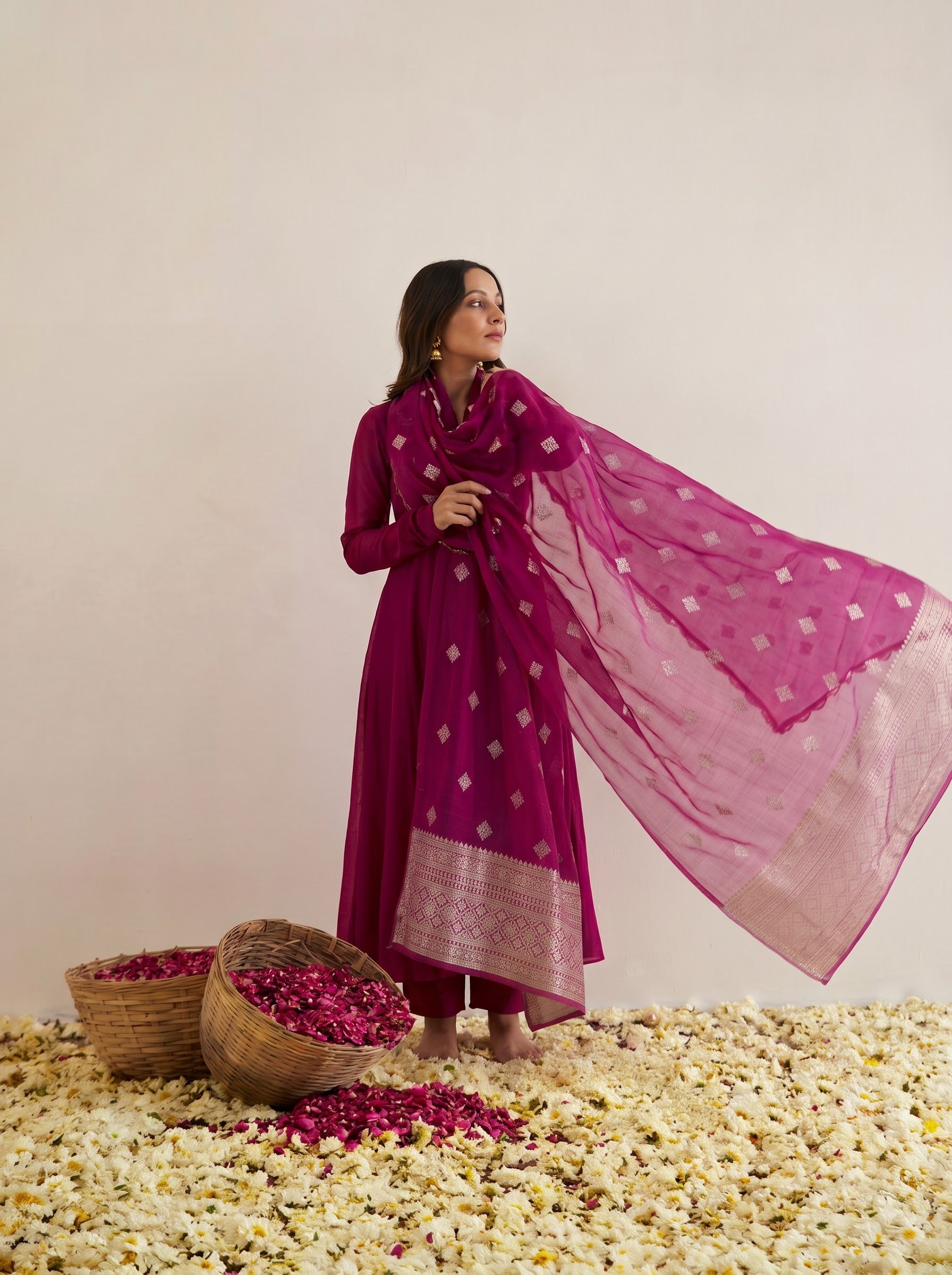 Zari Embroidered Dupatta